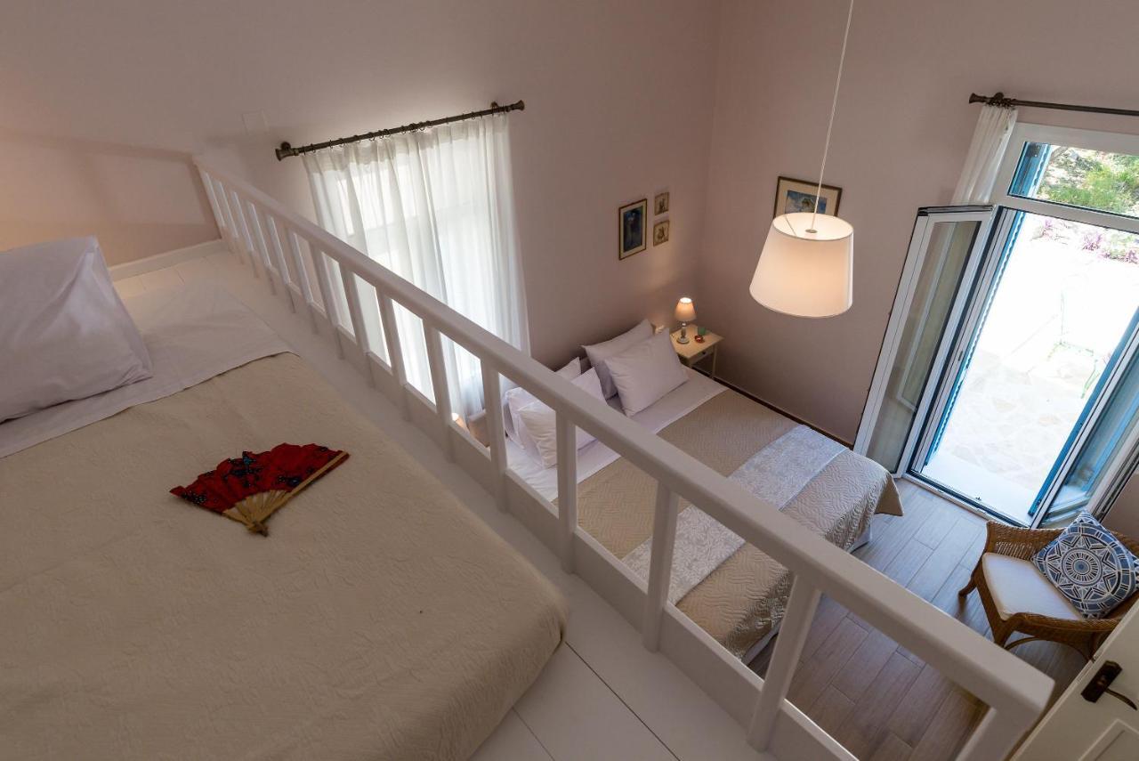 Villa Remedio Neon Khorion  Eksteriør bilde